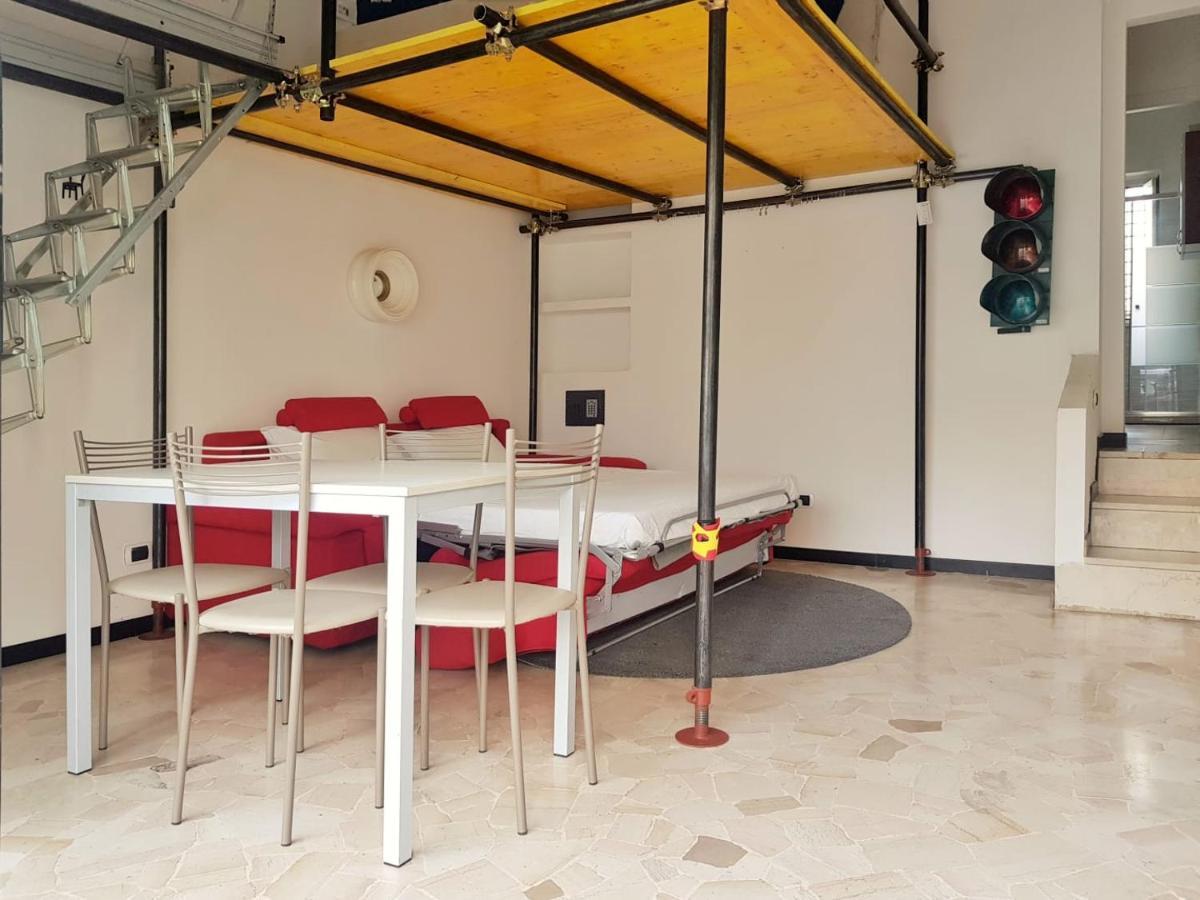 Appartamento Zuretti 42 Milan Bagian luar foto